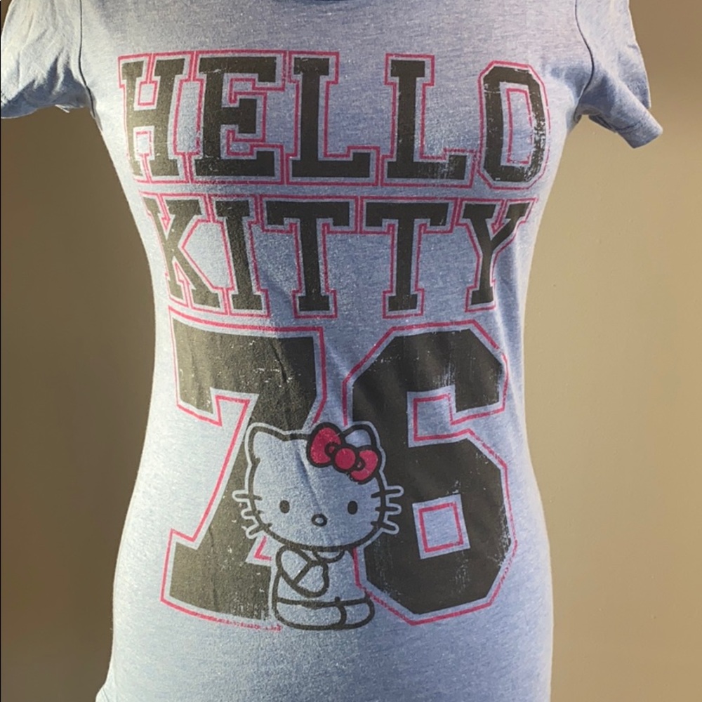 Hello kitty tri-blend 76 T-shirt. Brand new/tags! - Picture 2 of 3